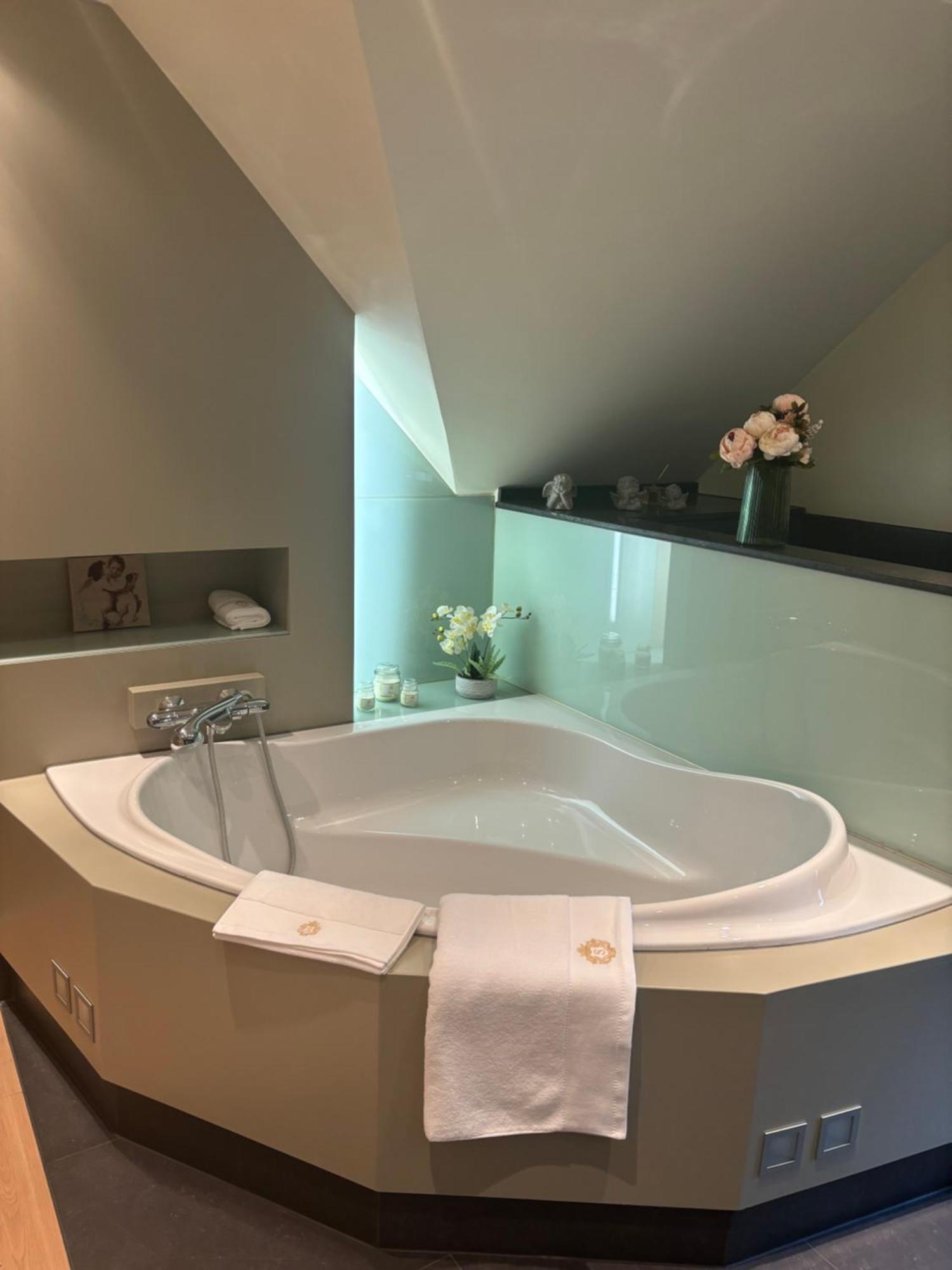 Sophia Rooms 14 Maasmechelen Dış mekan fotoğraf
